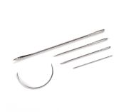 Kit de 5 aiguilles pour voiles.  Assortiment de types différents.